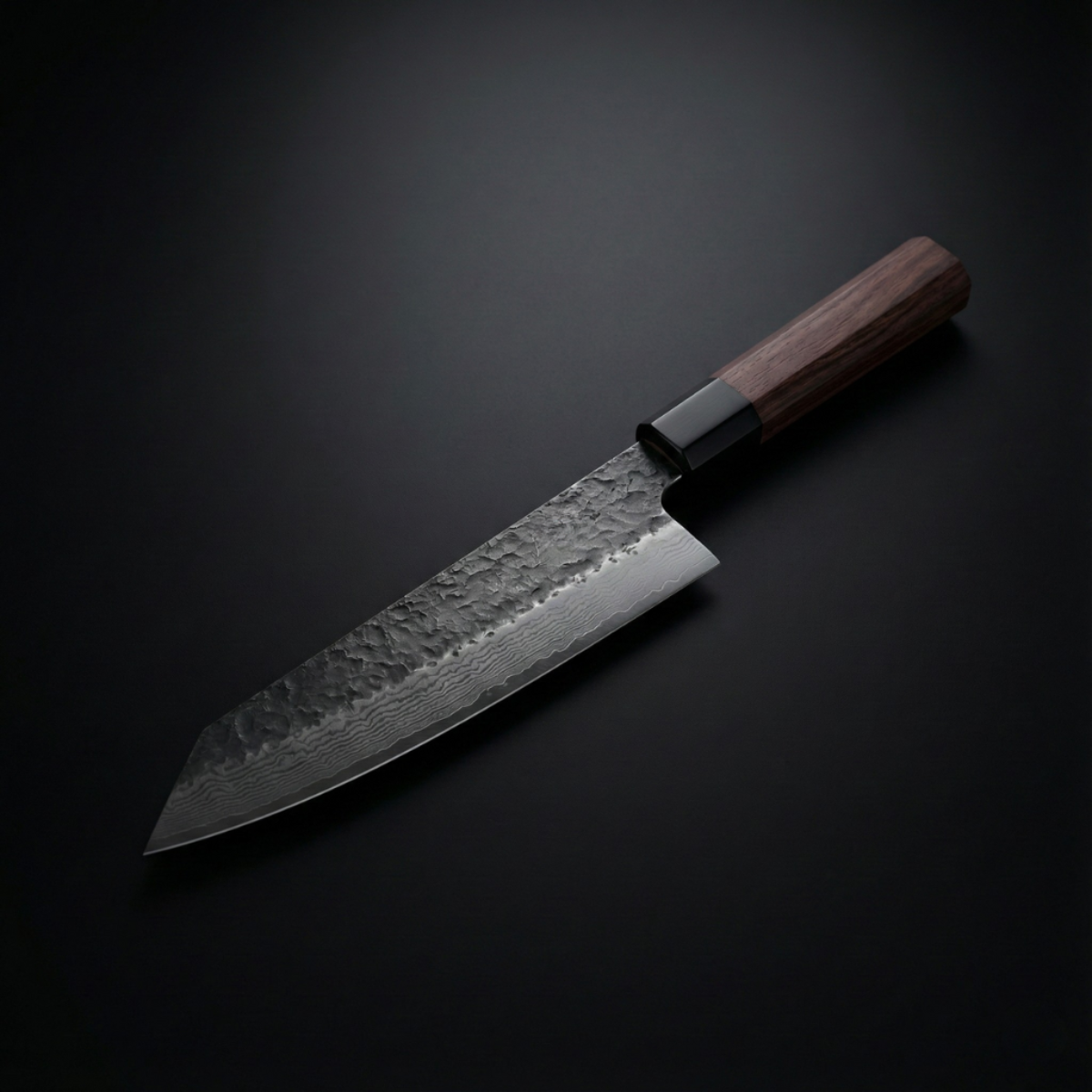 Japanese Hammered Damascus Chef’s Knife – 7.9 inch (20 cm) Balanced Profile