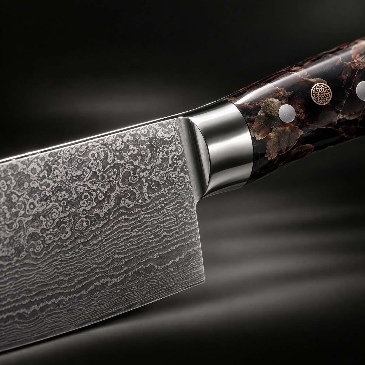 The steel of €2,000 blades. Without the €2,000 price.