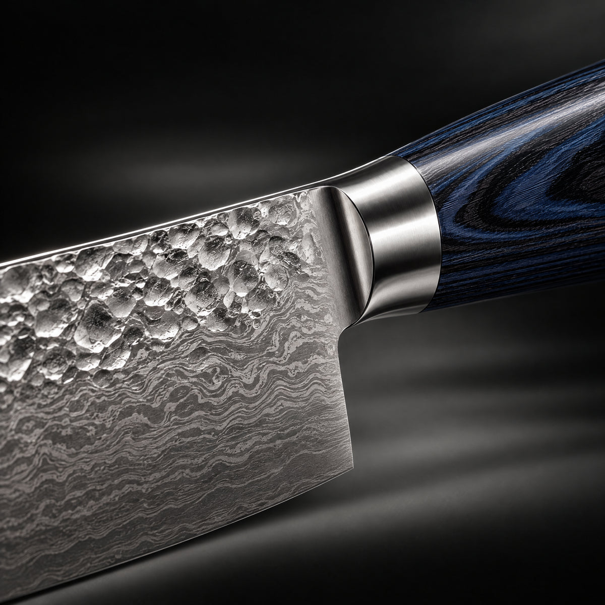 Close-up of the genkai utility knife blade and handle