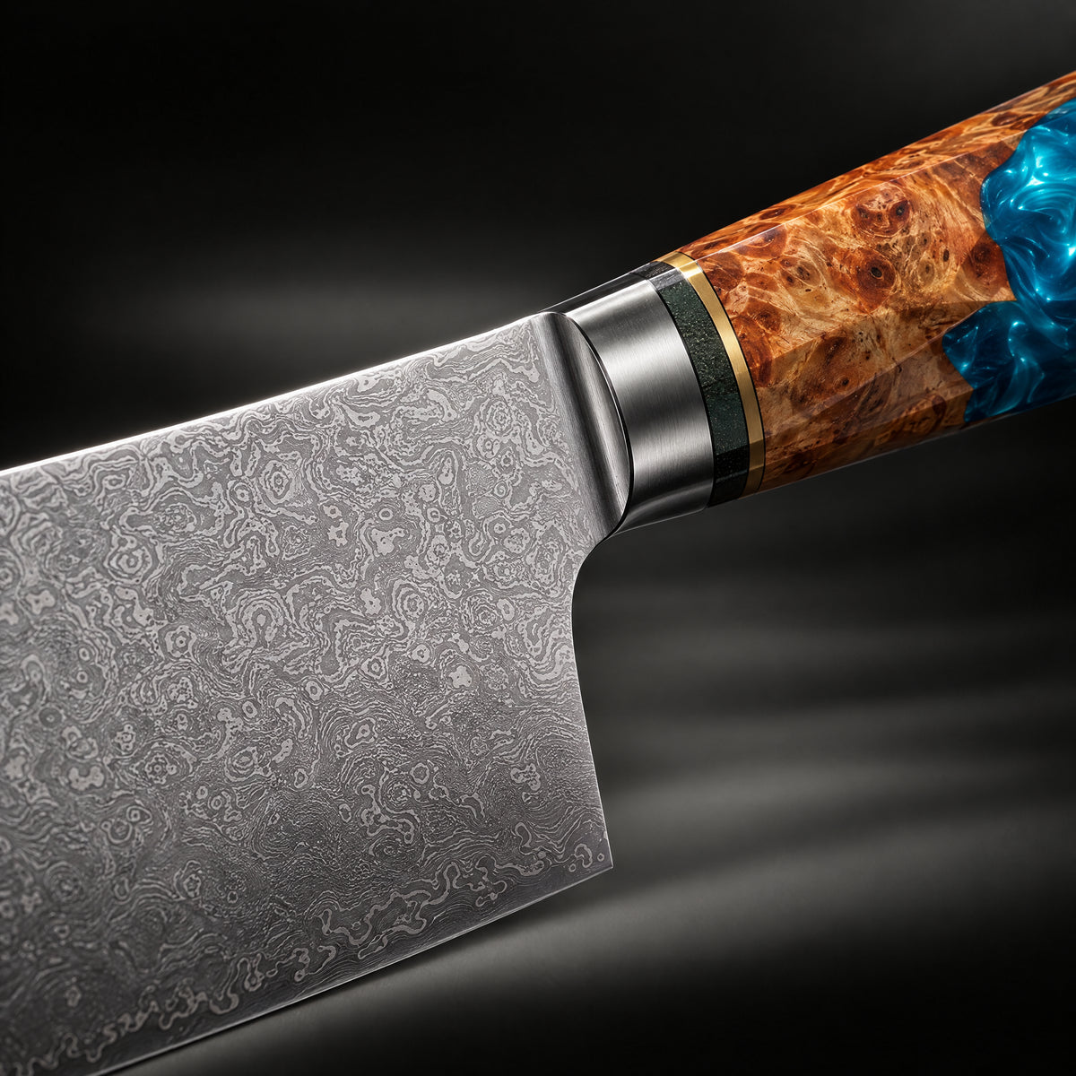 Close-up of the suijin kiritsuke cleaver knife blade and handle