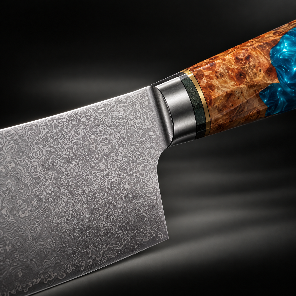 The steel of €2,000 blades. Without the €2,000 price.