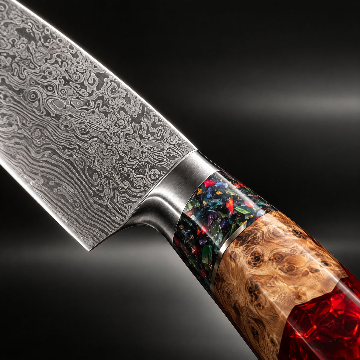 Close-up of the akatsuki 3-piece knife set (gyuto, nakiri & utility) blade and handle