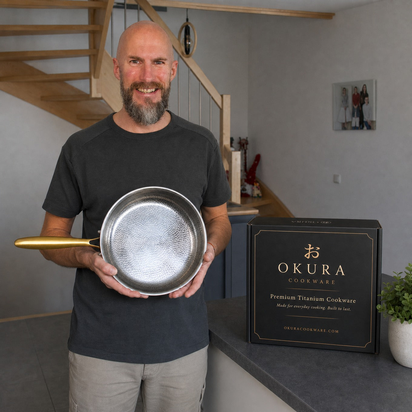 Okura Cookware Hand-Hammered Titanium Pan