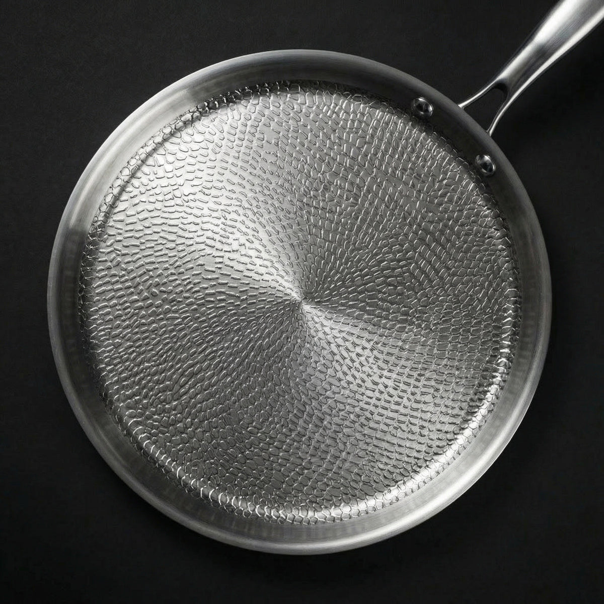 Hand-Hammered Titanium Crêpe Pan
